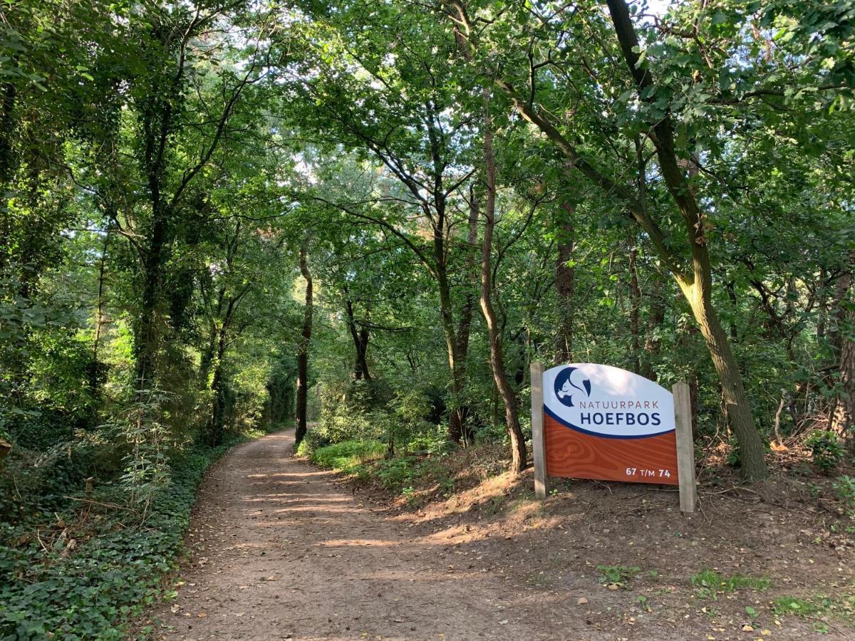 Rode Eekhoorn: Genieten Met De Dieren In Het Bos! Holiday home Otterlo